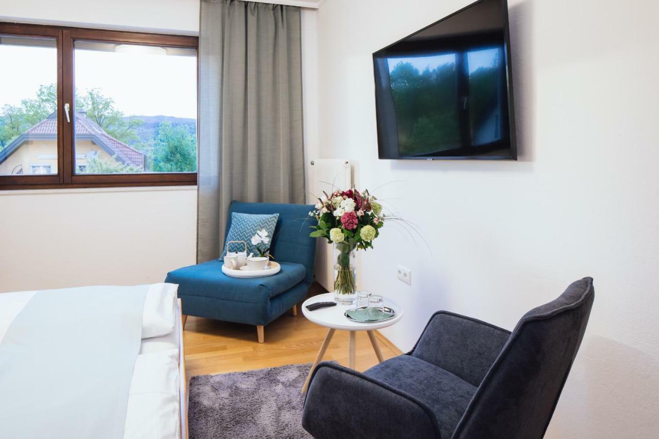 Pension Auszeit Velden Фельден-ам-Вертерзе Екстер'єр фото